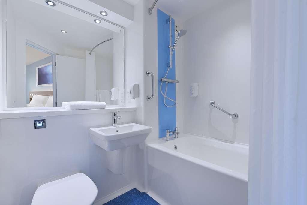 Travelodge Bristol Severn View M48 Elberton Pokój zdjęcie